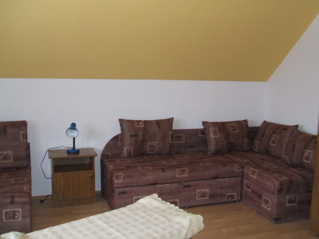 Feherszeker Apartmanok Abádszalók Habitación foto